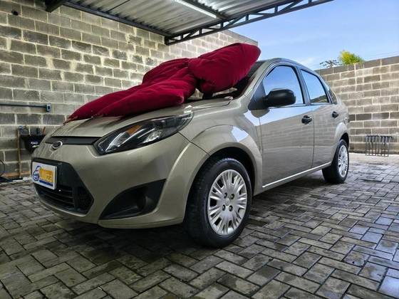 FORD FIESTA 1.0 ROCAM SEDAN 8V FLEX 4P MANUAL